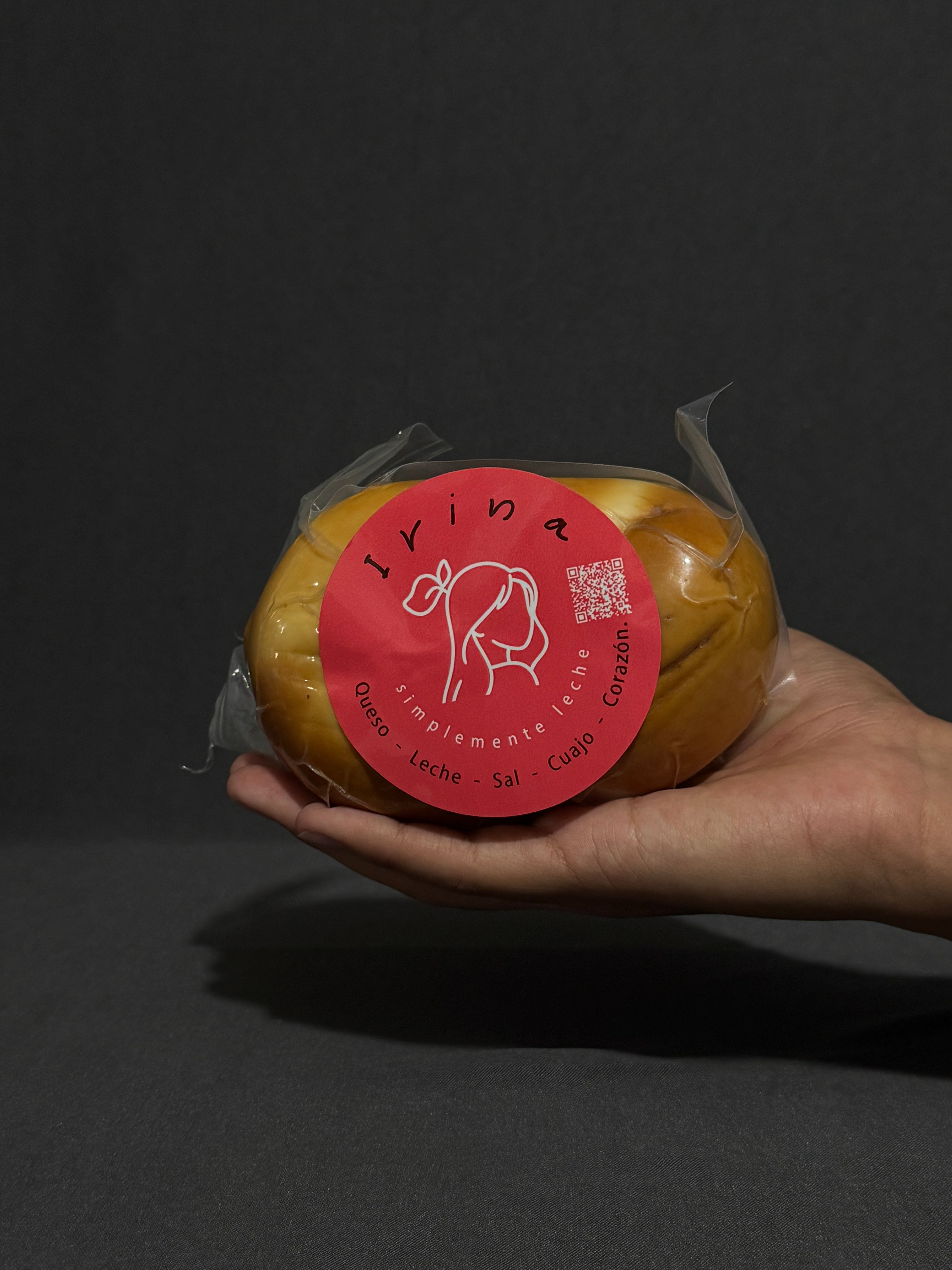 Queso Provolone Entero 400gr